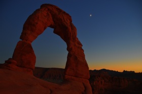 Delicate_Arch_Sunset_HDR_12_big.jpg Delicate_Arch_Sunset_HDR_12_big.jpg