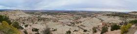 Escalante_Petrified_Forrest_Panorama_01_big.jpg