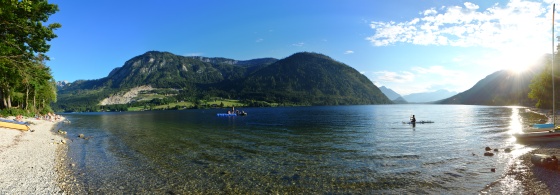 grundlsee in abendsonne 