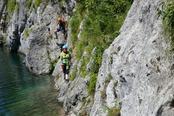 mama und michelle am laserer klettersteig 