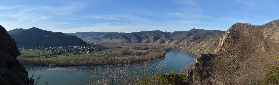 panorama blick ruine dürnstein donau 