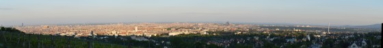 panorama wien vom schloss wilhelminenberg 